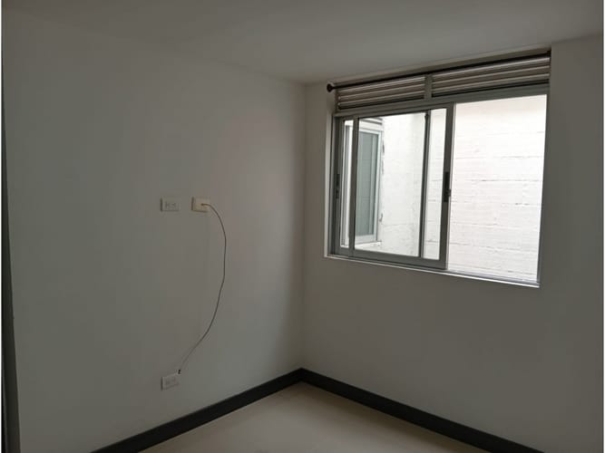 Apartamento de 2 alcobas en arriendo en Cristo Rey, Medellín, 80 m² · foto 8 de 14