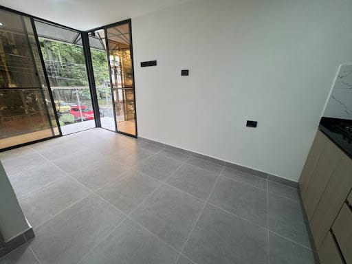 Apartamento de 3 alcobas en arriendo en La Castellana, Medellín, 55 m² · foto 19 de 24