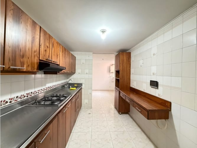 Apartamento de 4 alcobas en arriendo en Laureles, Medellín, 144 m² · foto 7 de 24