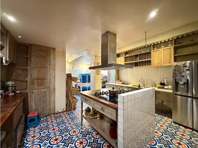 Casa de 4 alcobas en arriendo en Niza, Bogotá, 800 m² · foto 6 de 24