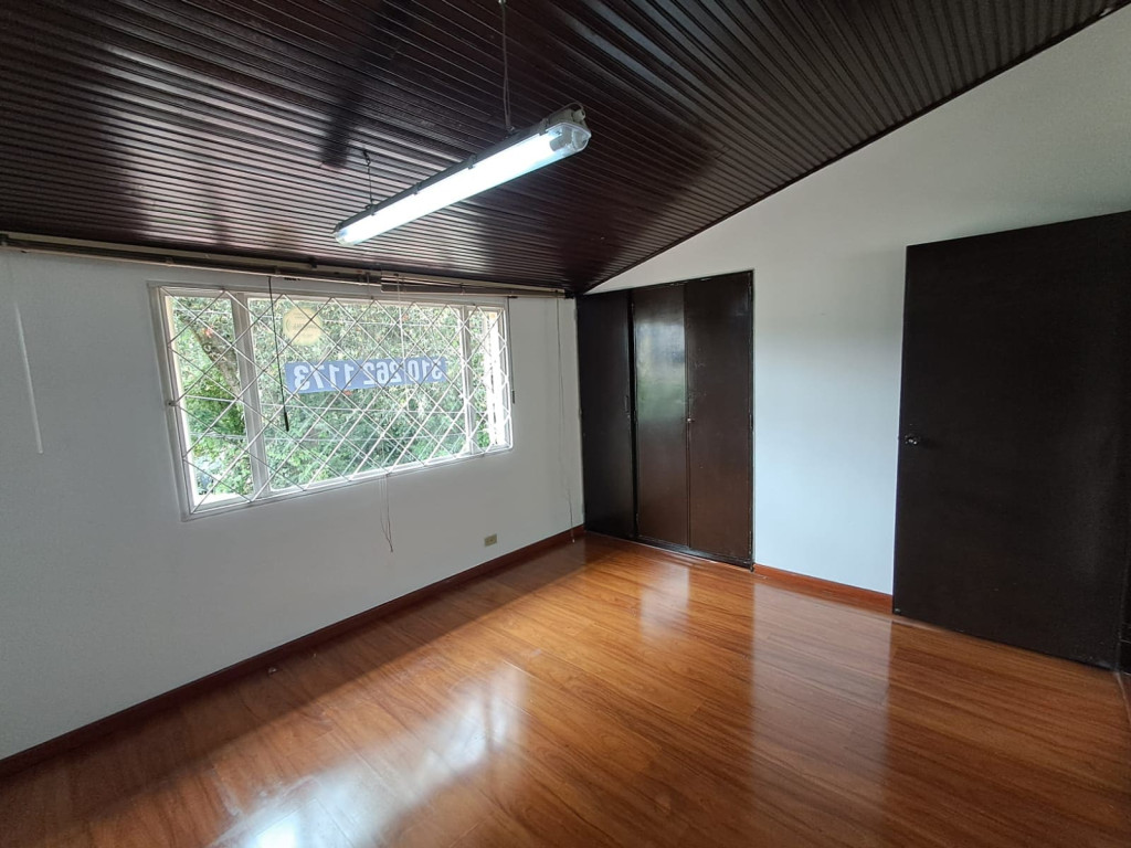 Casa en venta en Polo Club, Bogotá · foto 11 de 16