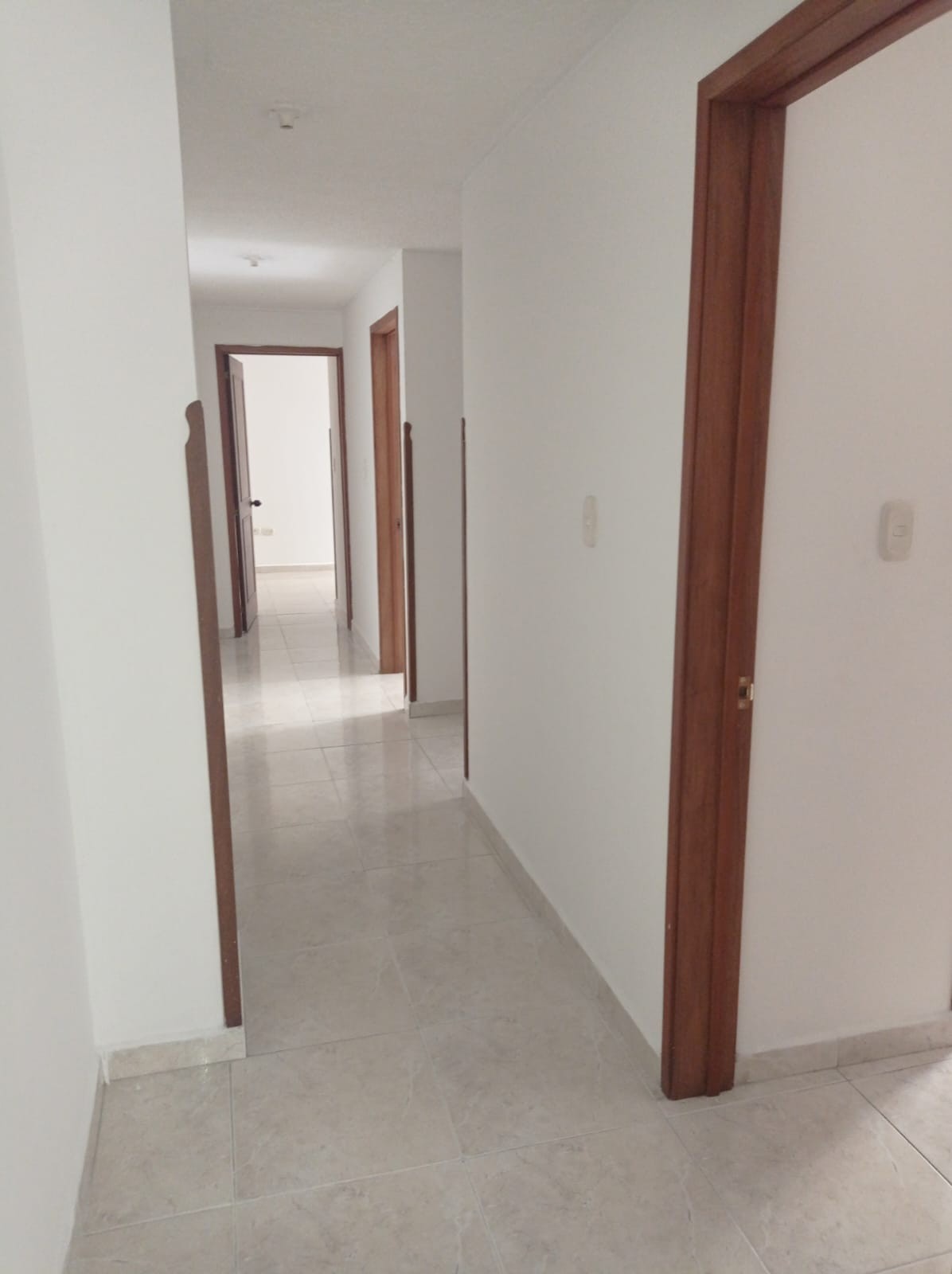 Apartamento en arriendo en Mirador De La Florida, Floridablanca · foto 3 de 8