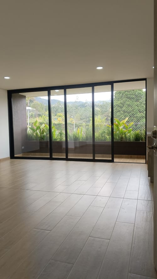 Apartamento de 3 alcobas en arriendo en El Retiro, 73 m² · foto 3 de 23