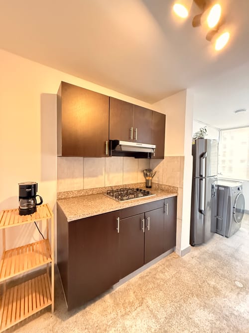 Apartamento de 3 alcobas en arriendo en La Castellana, Medellín, 120 m² · foto 4 de 19