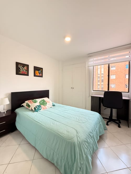 Apartamento de 3 alcobas en arriendo en La Castellana, Medellín, 120 m² · foto 11 de 19
