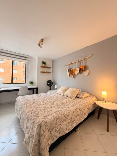 Apartamento de 3 alcobas en arriendo en La Castellana, Medellín, 120 m² · foto 14 de 19