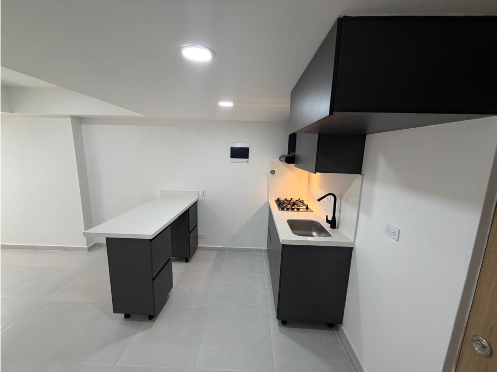 Apartamento en arriendo en Pan De Azucar, Sabaneta · foto 4 de 14