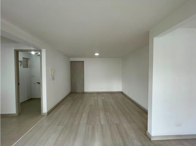 Apartamento de 2 alcobas en arriendo en Pan De Azucar, Sabaneta, 76 m² · foto 15 de 23