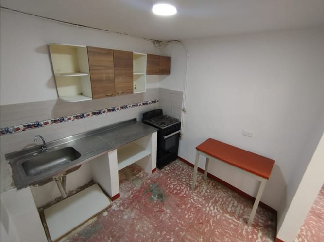 Casa de 3 alcobas en venta en Santa Cruz, Medellín, 82 m² · foto 4 de 24