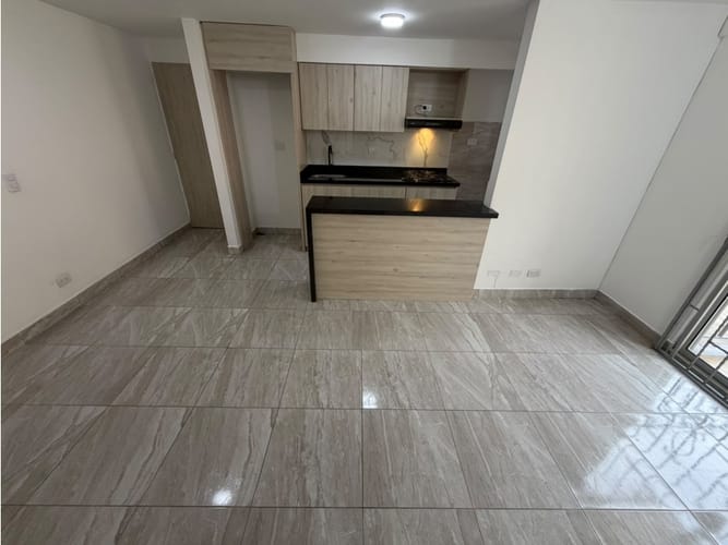 Apartamento de 3 alcobas en arriendo en Ditaires, Sabaneta, 63 m² · foto 2 de 21