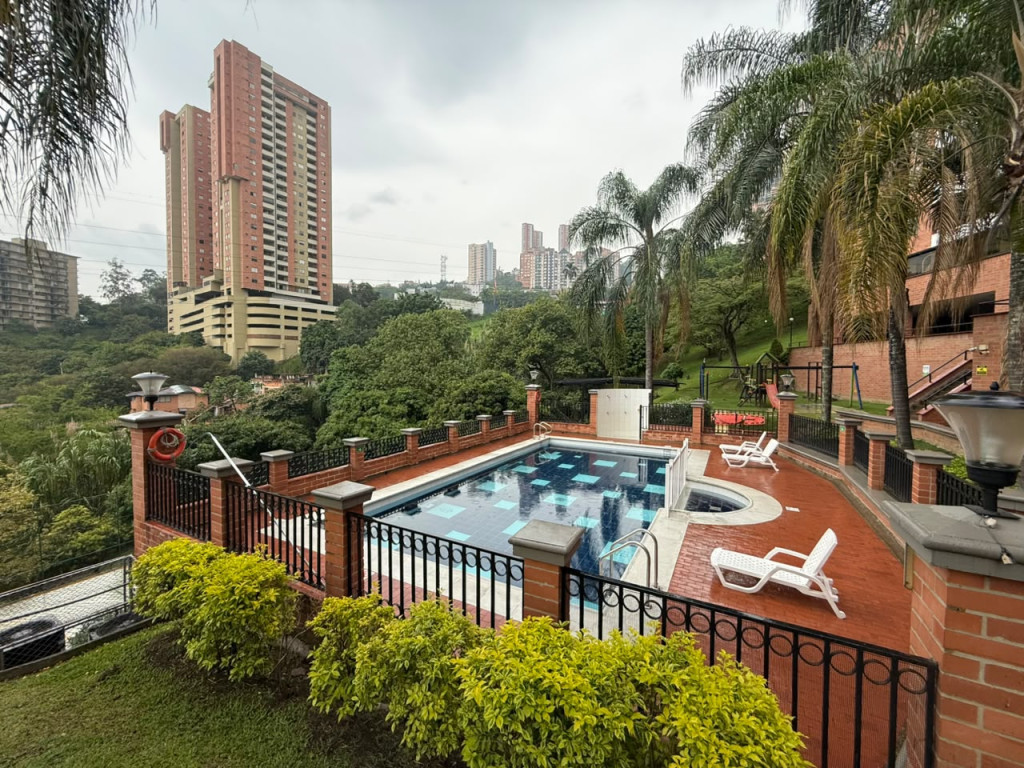 Apartamento en arriendo en Las Palmas, Medellín · foto 16 de 20