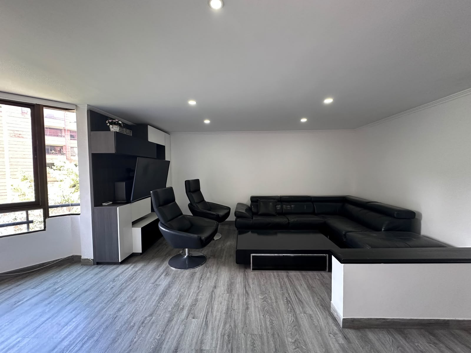 Apartamento en Arriendo en El Poblado, Medellín