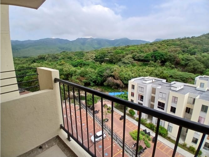 Apartamento de 3 alcobas en venta en Aqualina, Girardot, 62 m² · foto 4 de 24