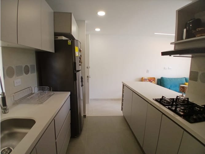 Apartamento de 3 alcobas en venta en Aqualina, Girardot, 62 m² · foto 10 de 24