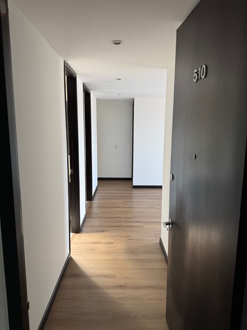 Apartamento de 2 alcobas en venta en Pasadena, Bogotá, 68 m² · foto 2 de 17