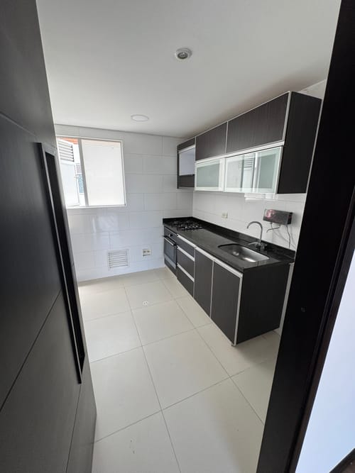 Apartamento de 2 alcobas en venta en Pasadena, Bogotá, 68 m² · foto 4 de 17