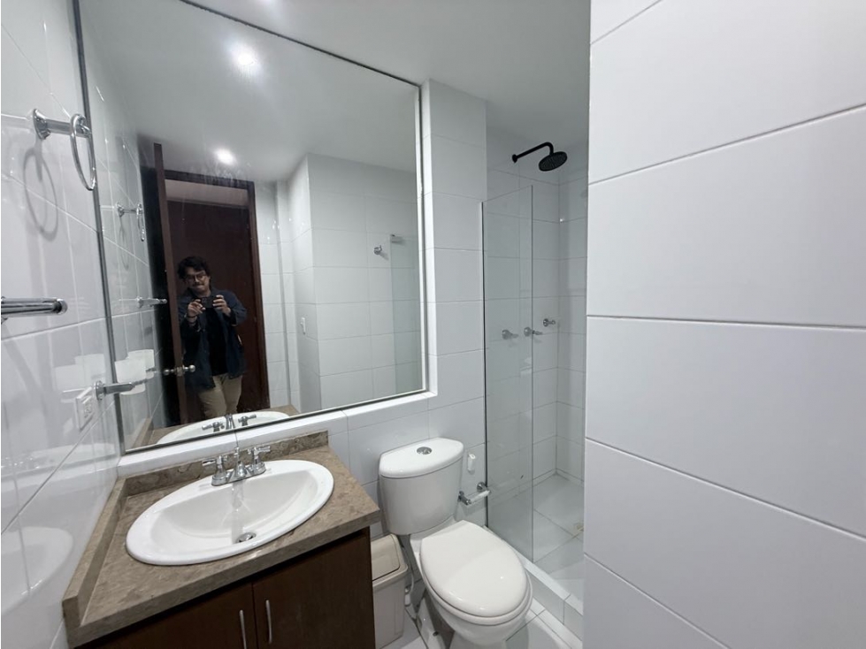 Apartamento en arriendo en Escuela De Infanteria, Bogotá · foto 14 de 20