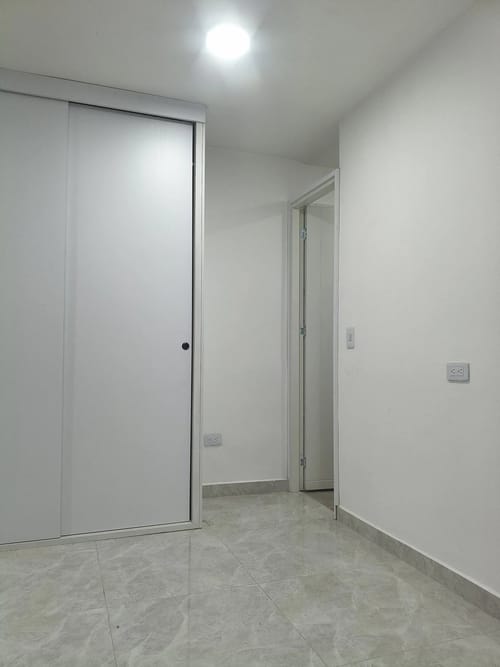 Apartamento de 1 alcoba en arriendo en Los Alcazares, Medellín, 38 m² · foto 10 de 10