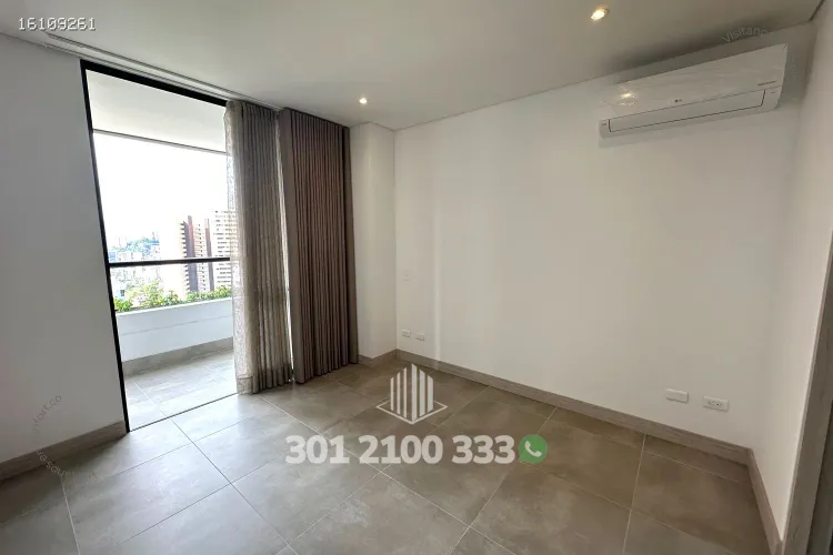 Apartamento de 2 alcobas en arriendo en El Poblado, Medellín, 87 m² · foto 11 de 24