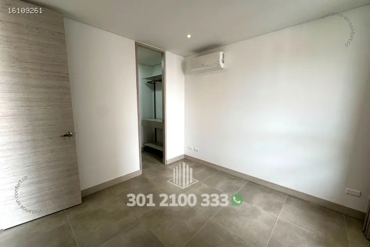 Apartamento de 2 alcobas en arriendo en El Poblado, Medellín, 87 m² · foto 19 de 24