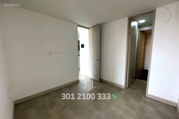 Apartamento de 2 alcobas en arriendo en El Poblado, Medellín, 87 m² · foto 20 de 24