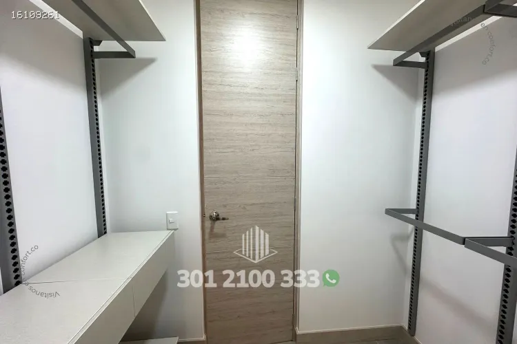Apartamento de 2 alcobas en arriendo en El Poblado, Medellín, 87 m² · foto 22 de 24
