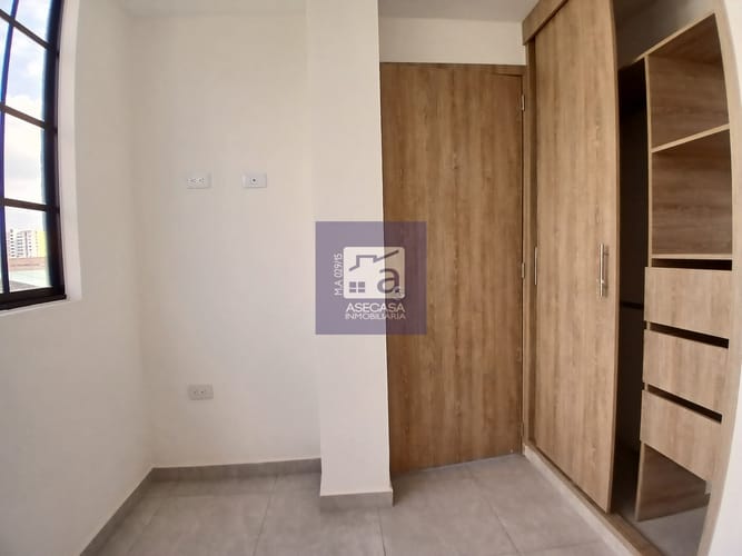Apartamento de 3 alcobas en arriendo en Santa Cruz, Girón, 32 m² · foto 9 de 12
