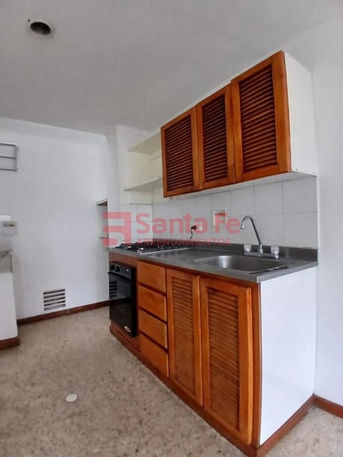 Apartamento de 1 alcoba en arriendo en La Almeria, Medellín, 35 m² · foto 4 de 10