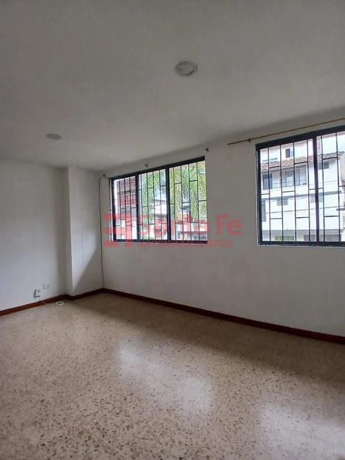 Apartamento de 1 alcoba en arriendo en La Almeria, Medellín, 35 m² · foto 8 de 10