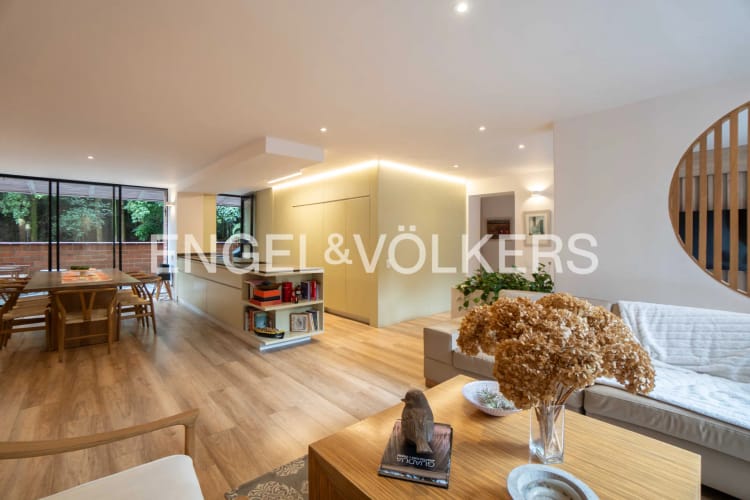 Apartamento de 3 alcobas en venta en El Tesoro, Medellín, 129 m² · foto 7 de 15
