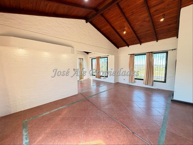 Casa en Alquiler · Foto 6