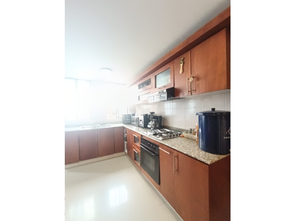 Apartamento en venta en Santa Barbara, Bogotá · foto 11 de 24