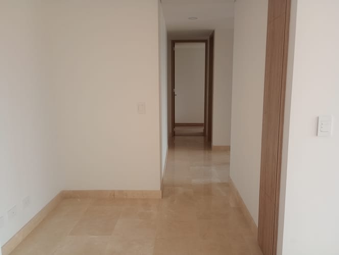 Apartamento de 3 alcobas en venta en Laureles, Medellín, 94 m² · foto 11 de 24