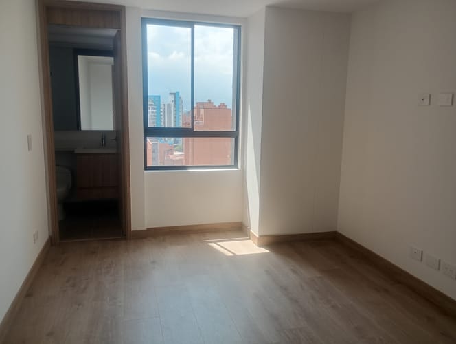 Apartamento de 3 alcobas en venta en Laureles, Medellín, 94 m² · foto 19 de 24