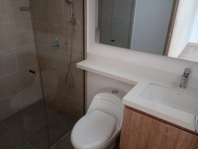 Apartamento de 3 alcobas en venta en Laureles, Medellín, 94 m² · foto 21 de 24