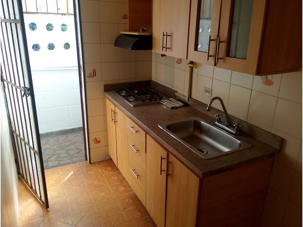 Apartamento en venta en El Salvador, Medellín · foto 3 de 19