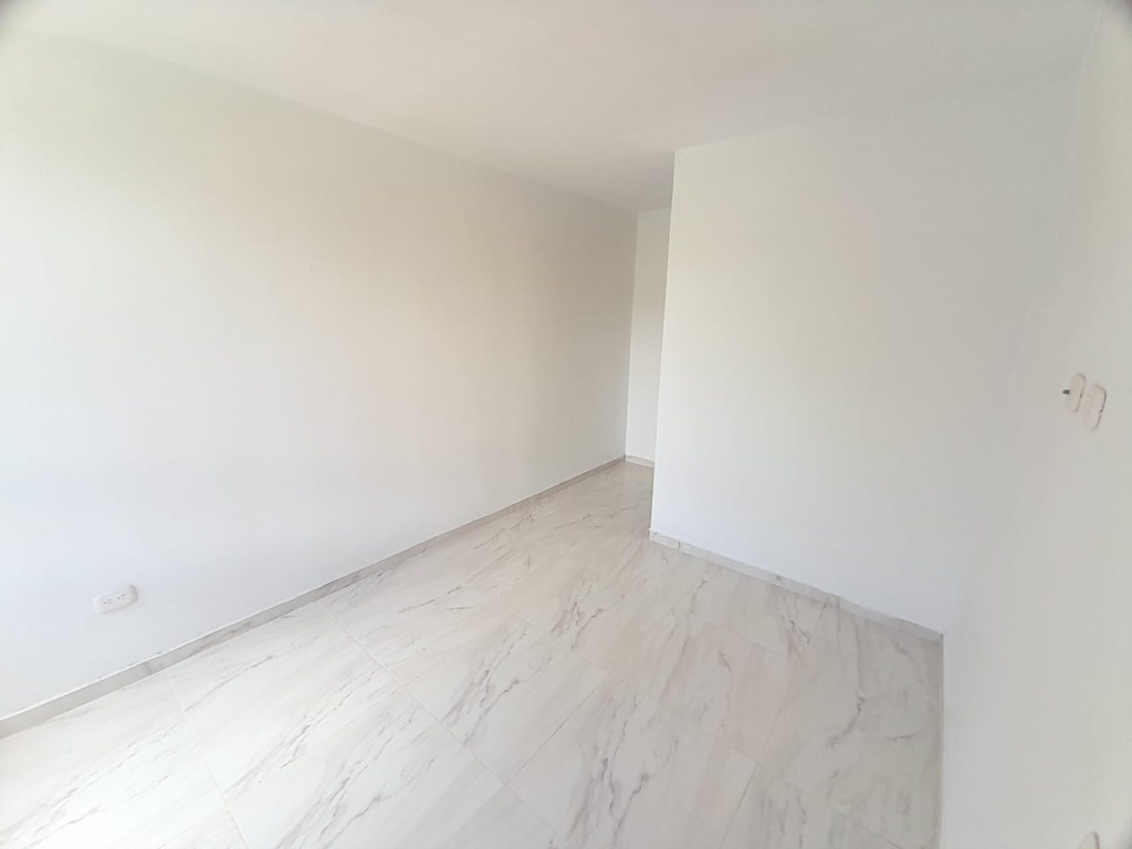 Apartamento en arriendo en Juan Mina, Barranquilla · foto 2 de 13