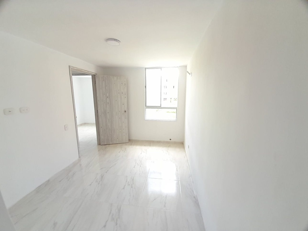 Apartamento en arriendo en Juan Mina, Barranquilla · foto 3 de 13