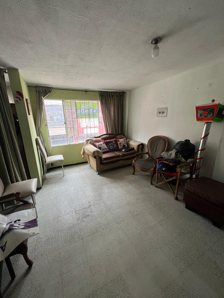 Casa en venta en Kennedy Central, Bogotá · foto 4 de 15
