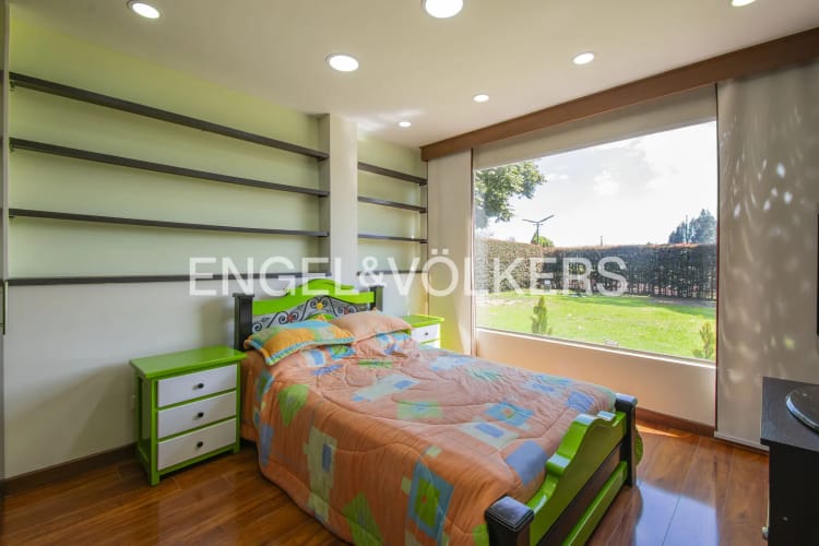 Casa de 4 alcobas en venta en Siberia, Cota, 232 m² · foto 14 de 16