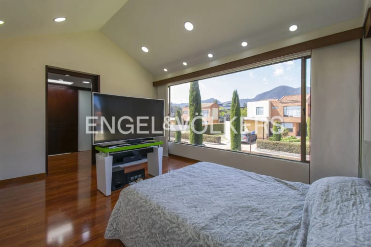 Casa de 4 alcobas en venta en Siberia, Cota, 232 m² · foto 10 de 16
