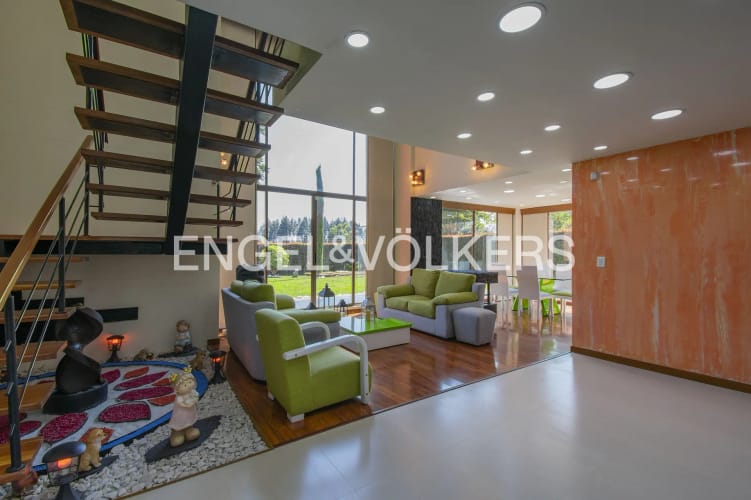 Casa de 4 alcobas en venta en Siberia, Cota, 232 m² · foto 3 de 16