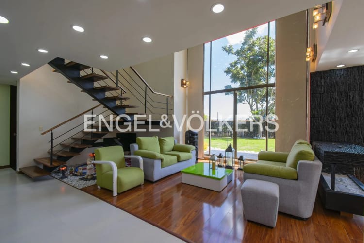 Casa de 4 alcobas en venta en Siberia, Cota, 232 m² · foto 2 de 16