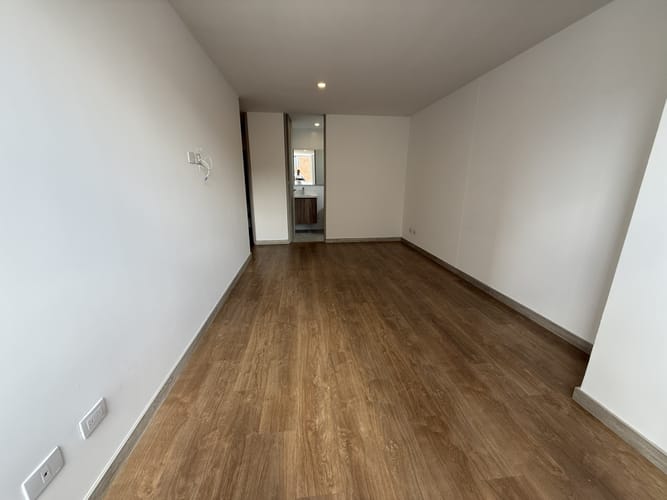 Apartamento de 2 alcobas en arriendo en Villa Carlota, Medellín, 79 m² · foto 8 de 16