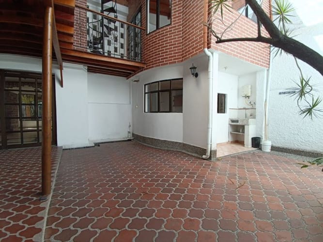 Casa de 4 alcobas en venta en Fátima, Medellín, 230 m² · foto 12 de 24