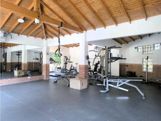 Casa de 3 alcobas en venta en El Rincón, Medellín, 78 m² · foto 23 de 24