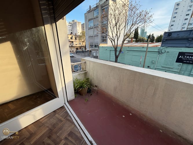 Alquiler apartamento 2 dormitorios con balcón gastos comunes bajos - Tres Cruces · Foto 7