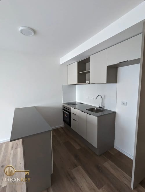 Alquiler monoambiente con piscina y un patio de uso exclusivo en Cordon Design · Foto 3
