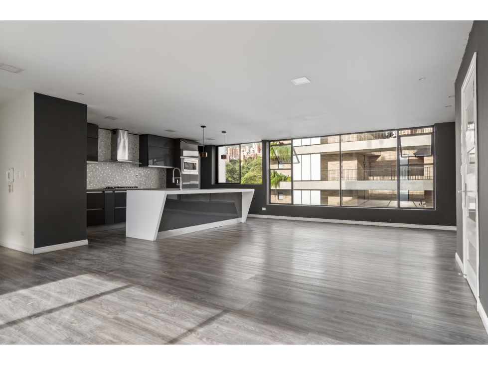 Apartamento en venta en El Poblado, Medellín · foto 3 de 17
