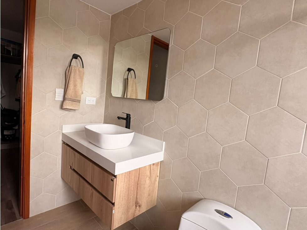 Apartamento en venta en Pinares, Pereira · foto 8 de 17